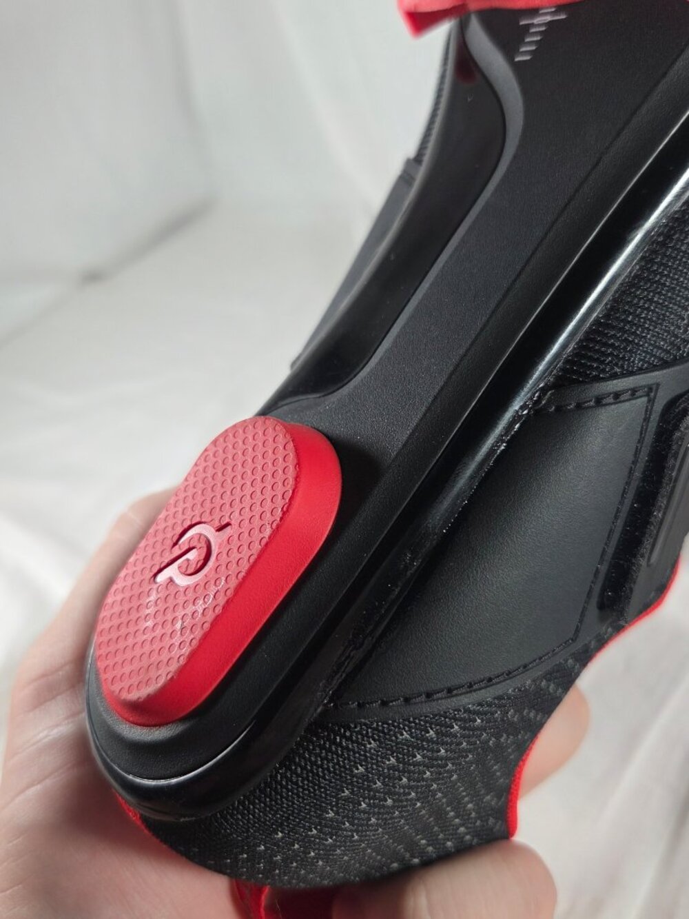 Peloton Indoor Cycling Shoes Men's 7.5 / Women's 9 Cleats Included - Picture 8 of 9